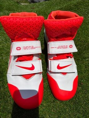 Lightly Used-Nike ‘JAVELIN’ Track Spikes with Neon Green Swoosh and Mint Sole